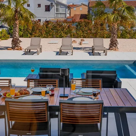 Villa Oasi Adria - *